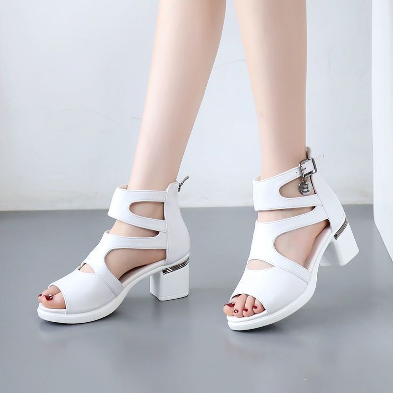 💝👡【35-41】Sandale goale cu talpă înaltă, la modă, 2026, cu toc gros pentru mers ușor