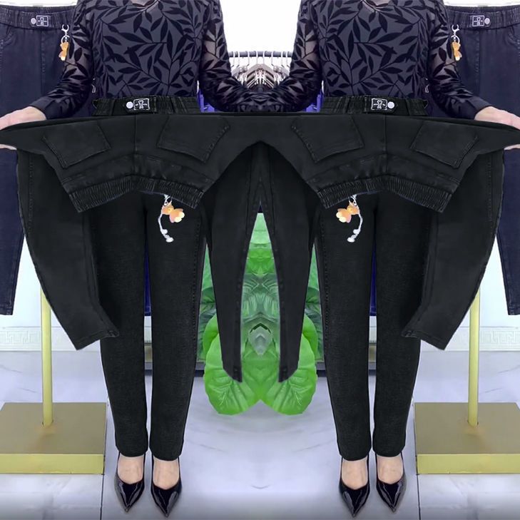 Blugi elastici la modă pentru femei