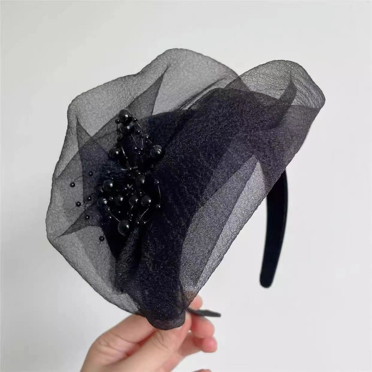 🔥【✨Cumpără 1 primești 1 gratis】【🌸2026 accesorii fierbinți pentru păr】 Plasa acoperă părul gri și face ca vârful capului să pară înalt.